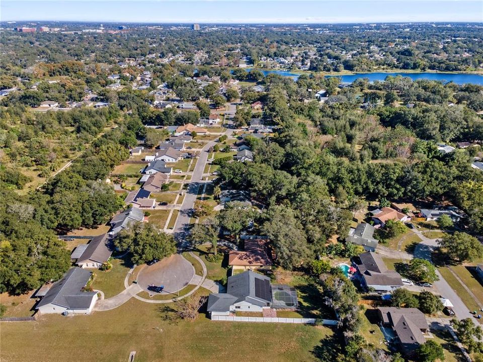 For Sale: $450,000 (4 beds, 3 baths, 1735 Square Feet)