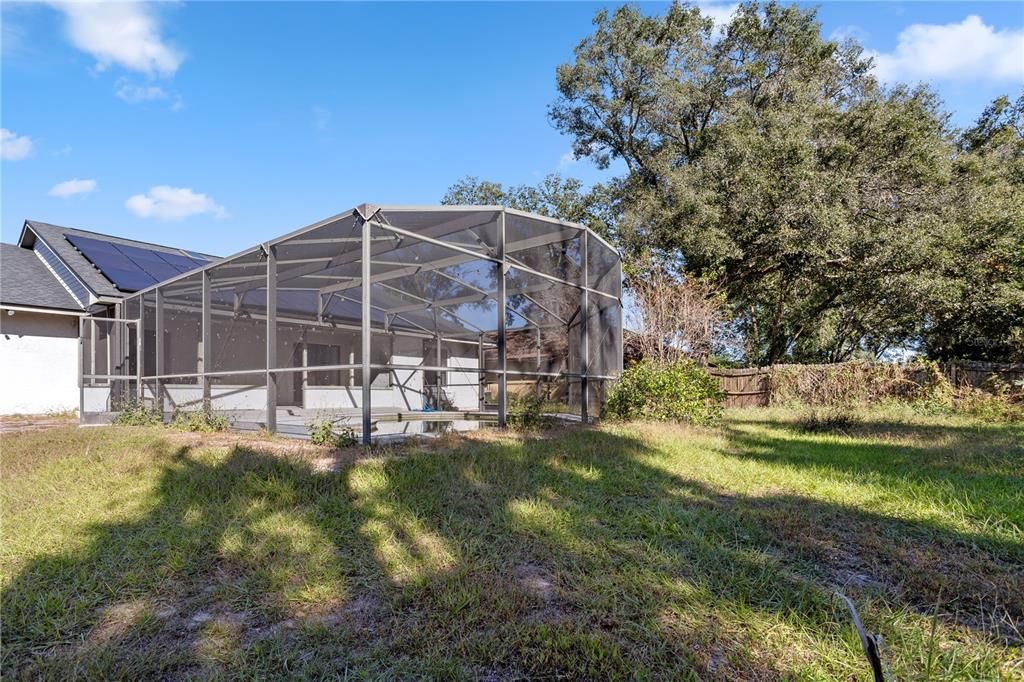 For Sale: $450,000 (4 beds, 3 baths, 1735 Square Feet)