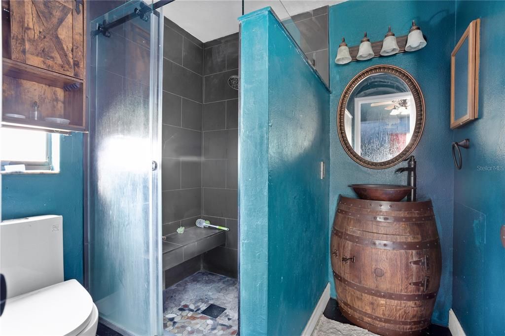 For Sale: $450,000 (4 beds, 3 baths, 1735 Square Feet)