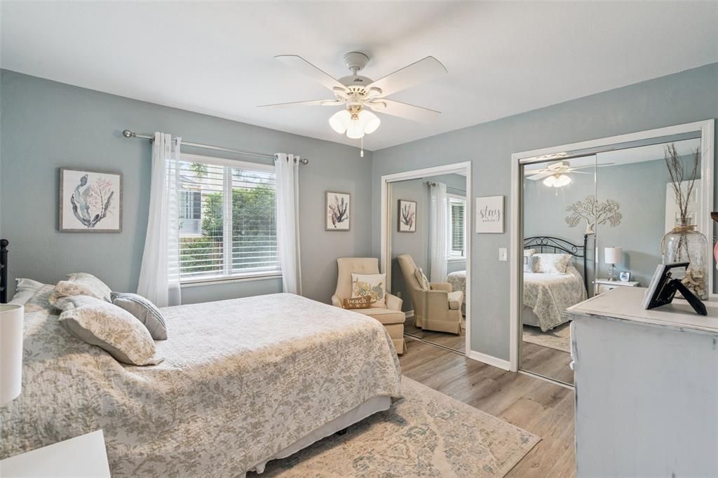 Под контрактом: $824,900 (3 спален, 2 ванн, 2288 Квадратных фут)