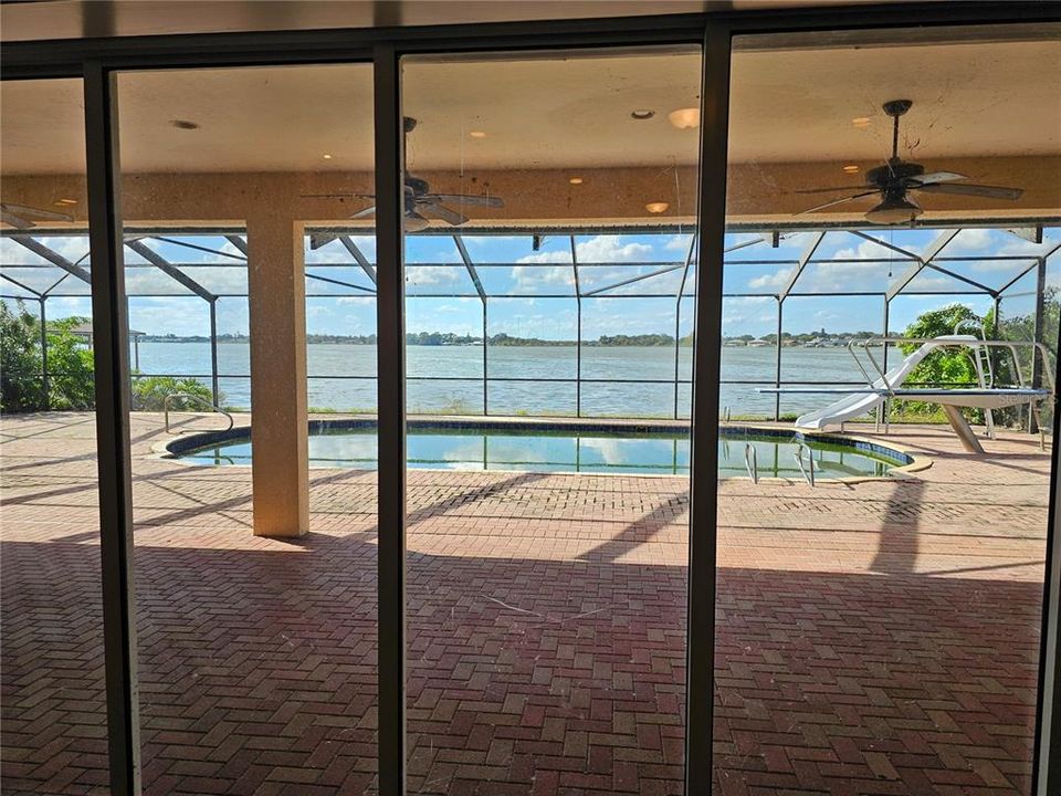 待售: $682,500 (4 贝兹, 3 浴室, 3454 平方英尺)