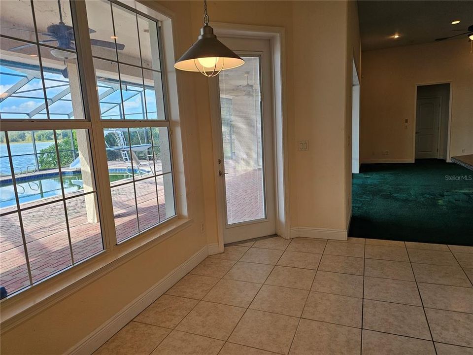 待售: $682,500 (4 贝兹, 3 浴室, 3454 平方英尺)