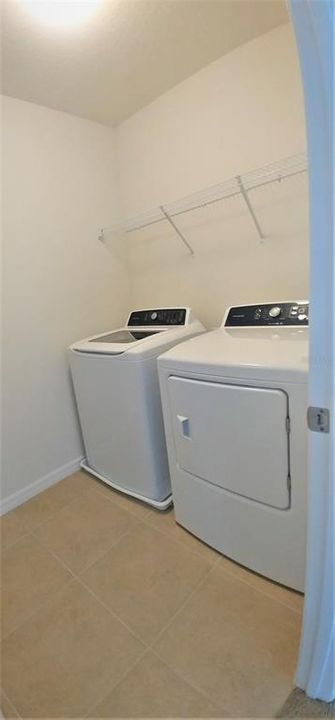 В аренду: $2,600 (5 спален, 3 ванн, 2900 Квадратных фут)