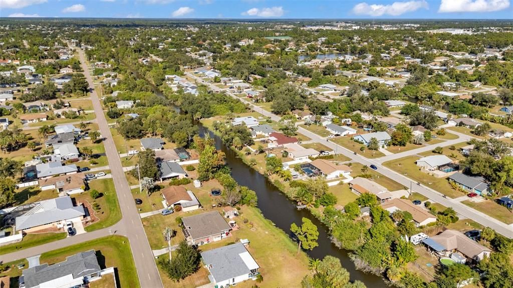 待售: $238,000 (2 贝兹, 2 浴室, 1319 平方英尺)