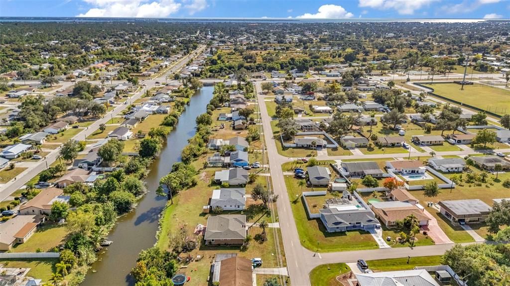 待售: $238,000 (2 贝兹, 2 浴室, 1319 平方英尺)