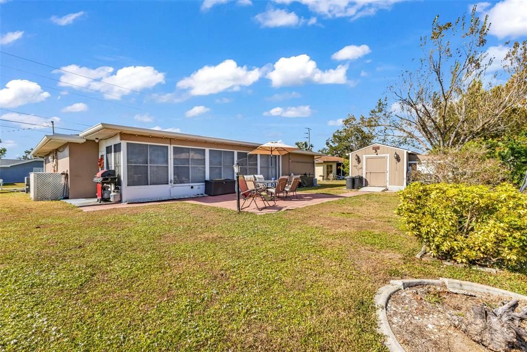 待售: $238,000 (2 贝兹, 2 浴室, 1319 平方英尺)