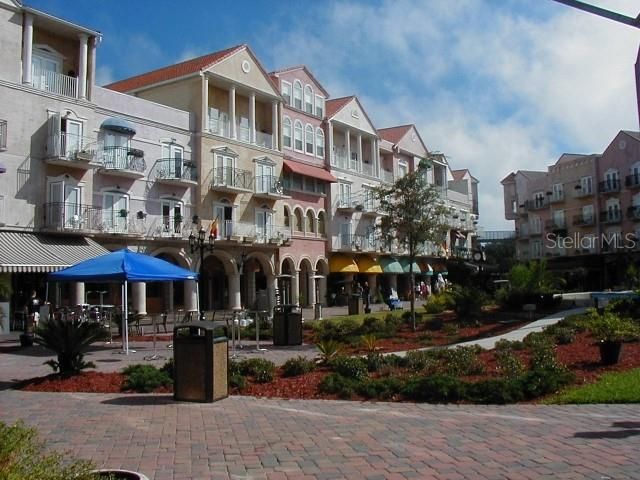 Под контрактом: $70,000 (0.34 acres)