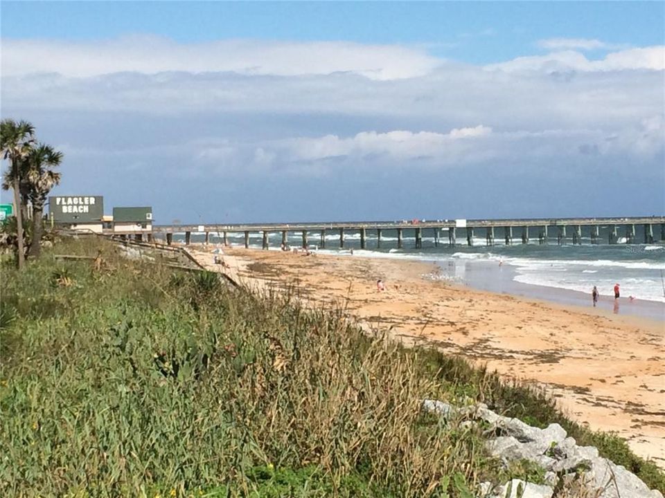 Под контрактом: $70,000 (0.34 acres)