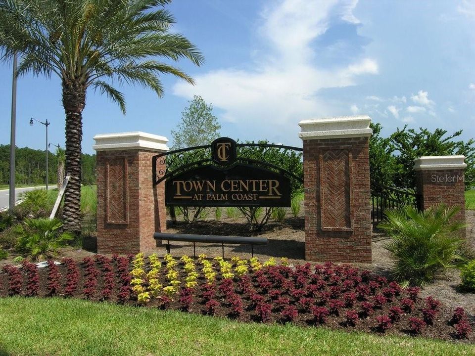 Под контрактом: $70,000 (0.34 acres)