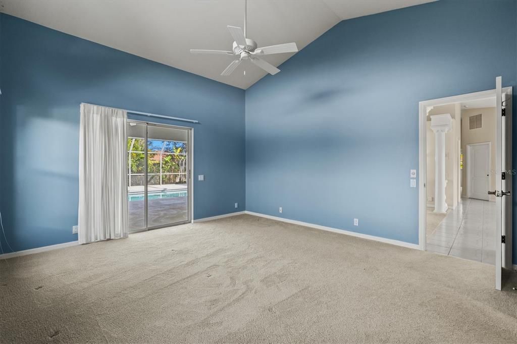 En Venta: $499,000 (3 camas, 2 baños, 2294 Pies cuadrados)