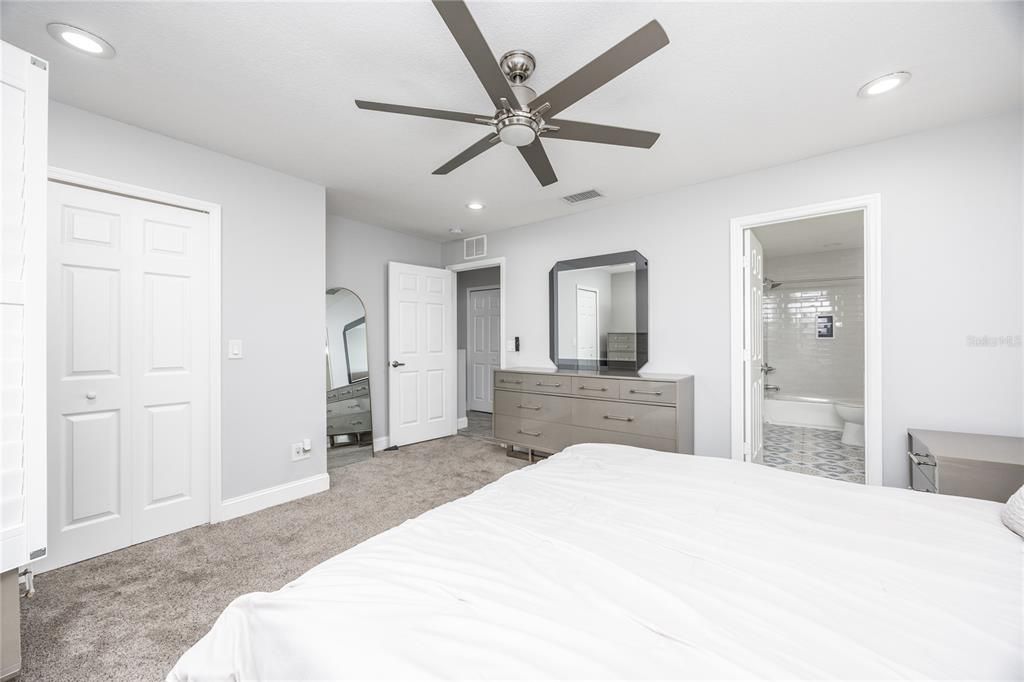 出租: $2,150 (3 贝兹, 2 浴室, 1536 平方英尺)