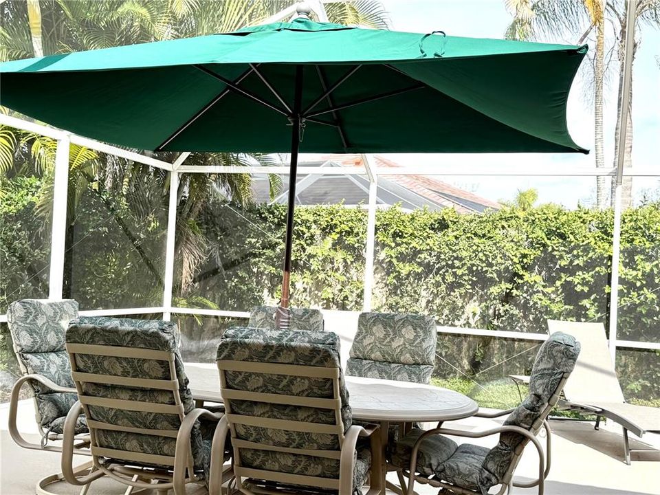 For Sale: $439,000 (2 beds, 2 baths, 1693 Square Feet)