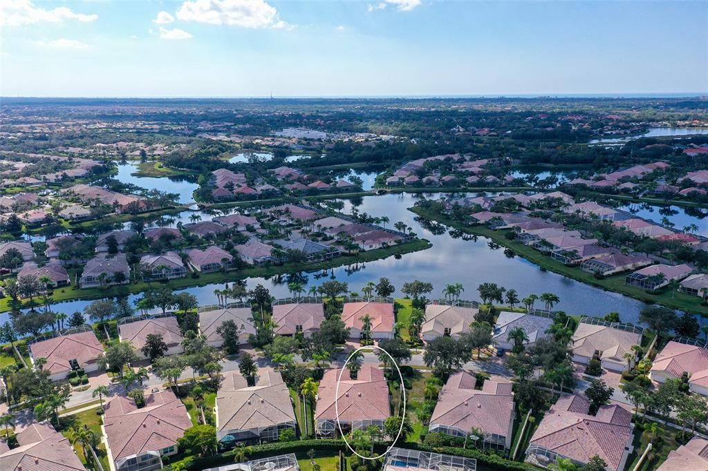 For Sale: $439,000 (2 beds, 2 baths, 1693 Square Feet)