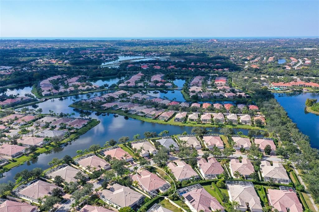 For Sale: $439,000 (2 beds, 2 baths, 1693 Square Feet)