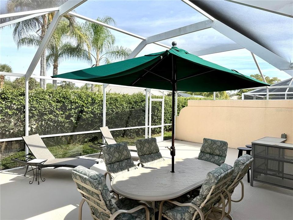 For Sale: $439,000 (2 beds, 2 baths, 1693 Square Feet)