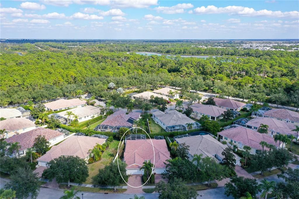 For Sale: $439,000 (2 beds, 2 baths, 1693 Square Feet)