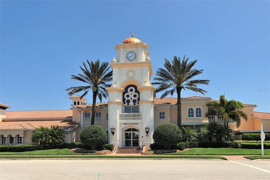 For Sale: $439,000 (2 beds, 2 baths, 1693 Square Feet)