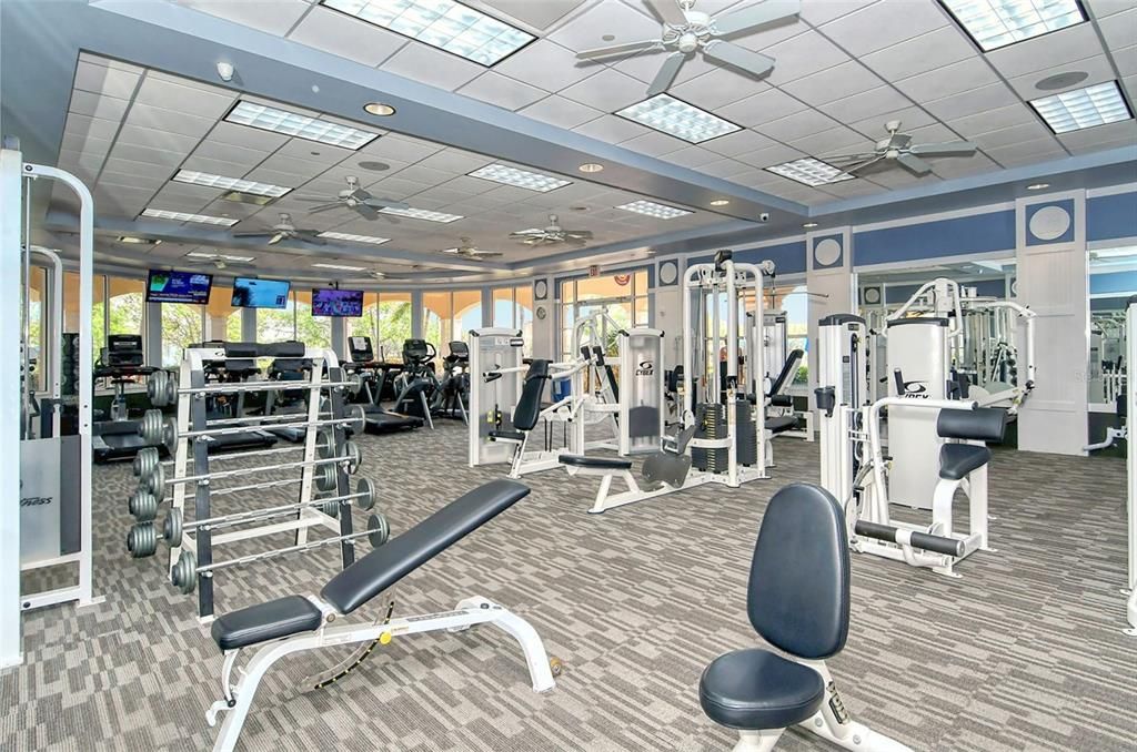 For Sale: $439,000 (2 beds, 2 baths, 1693 Square Feet)