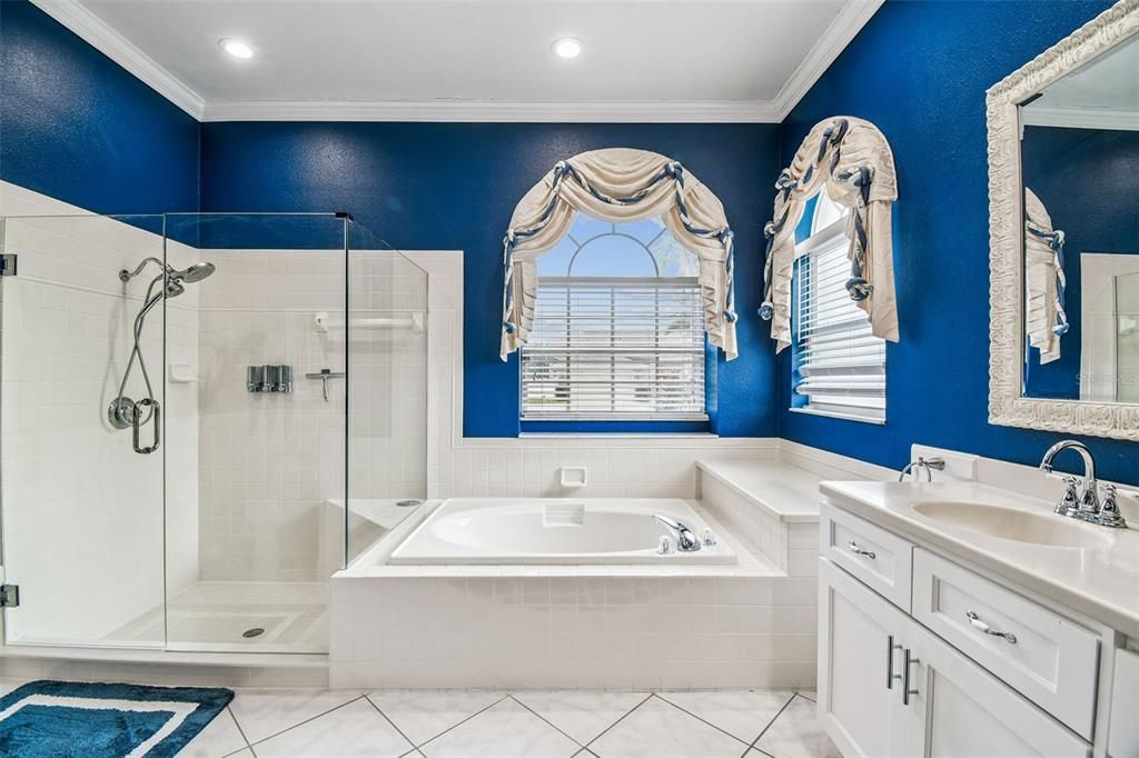 待售: $585,000 (3 贝兹, 2 浴室, 2407 平方英尺)