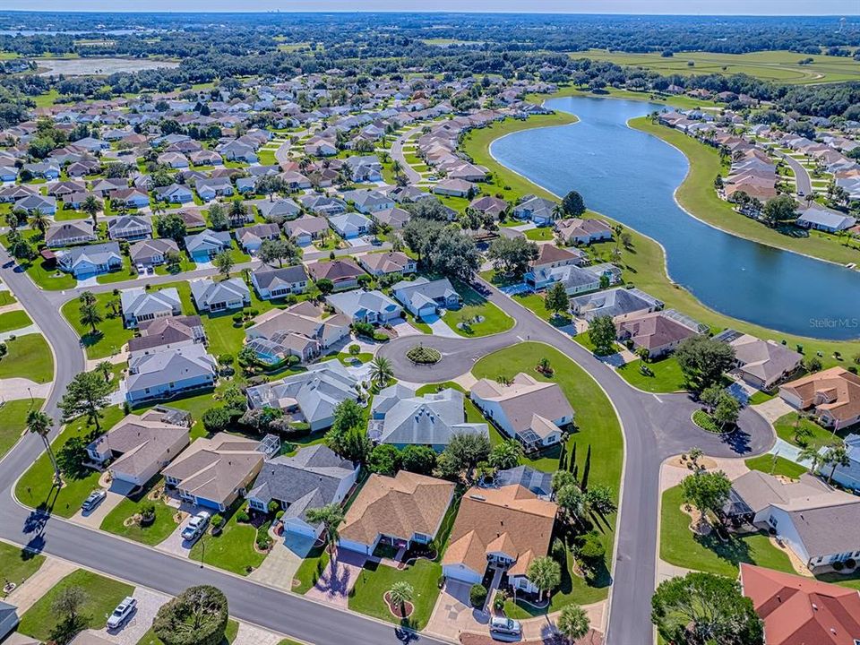 合同活跃: $495,000 (3 贝兹, 2 浴室, 2310 平方英尺)