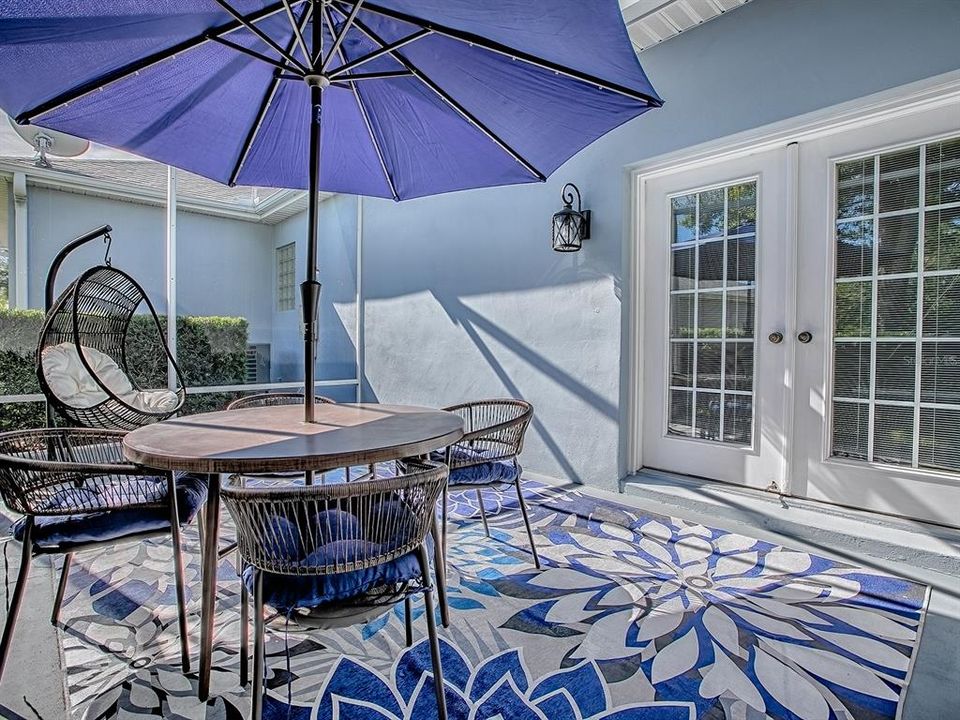 合同活跃: $495,000 (3 贝兹, 2 浴室, 2310 平方英尺)