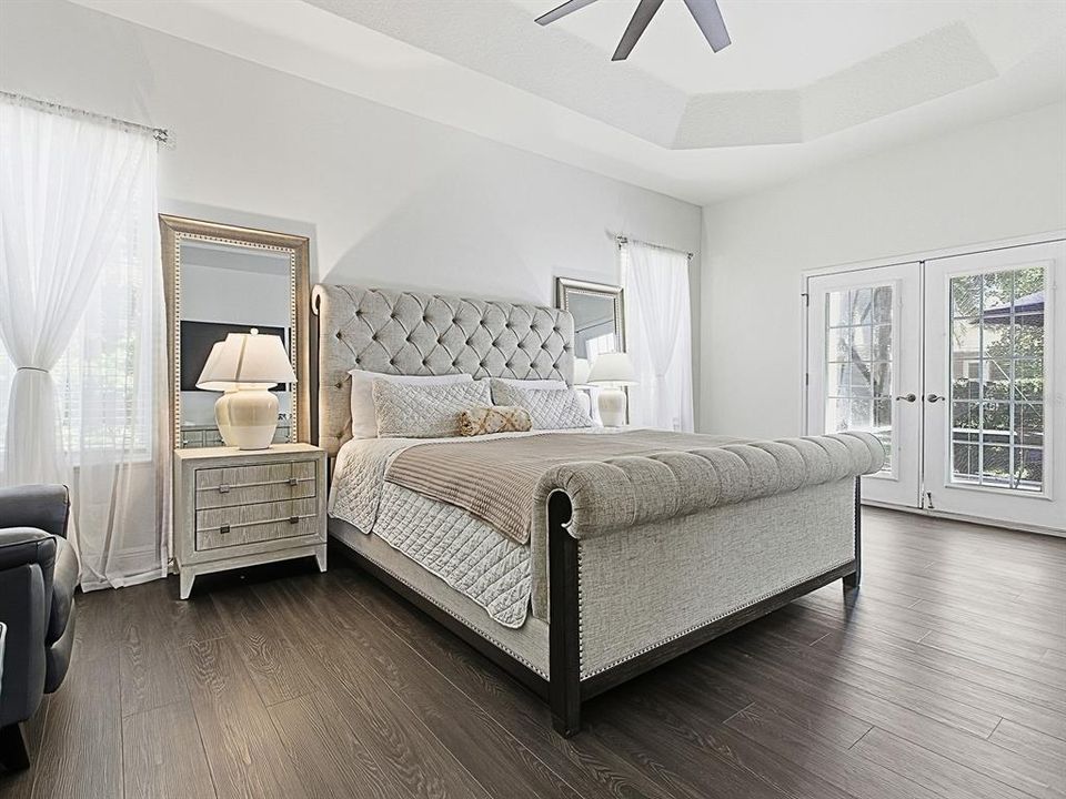 合同活跃: $495,000 (3 贝兹, 2 浴室, 2310 平方英尺)