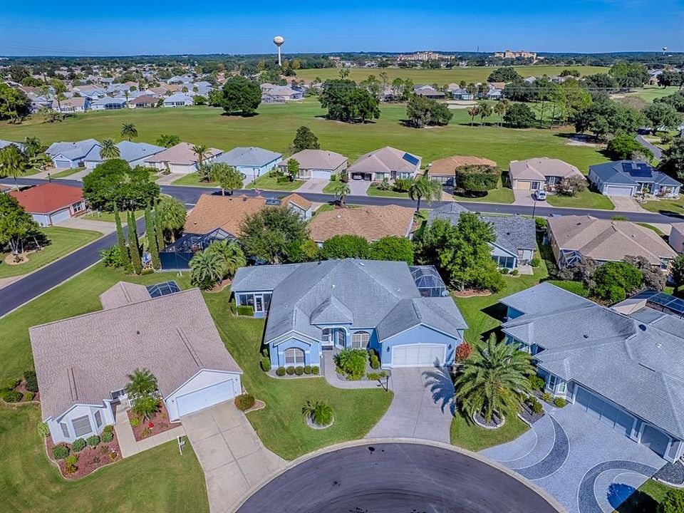 合同活跃: $495,000 (3 贝兹, 2 浴室, 2310 平方英尺)