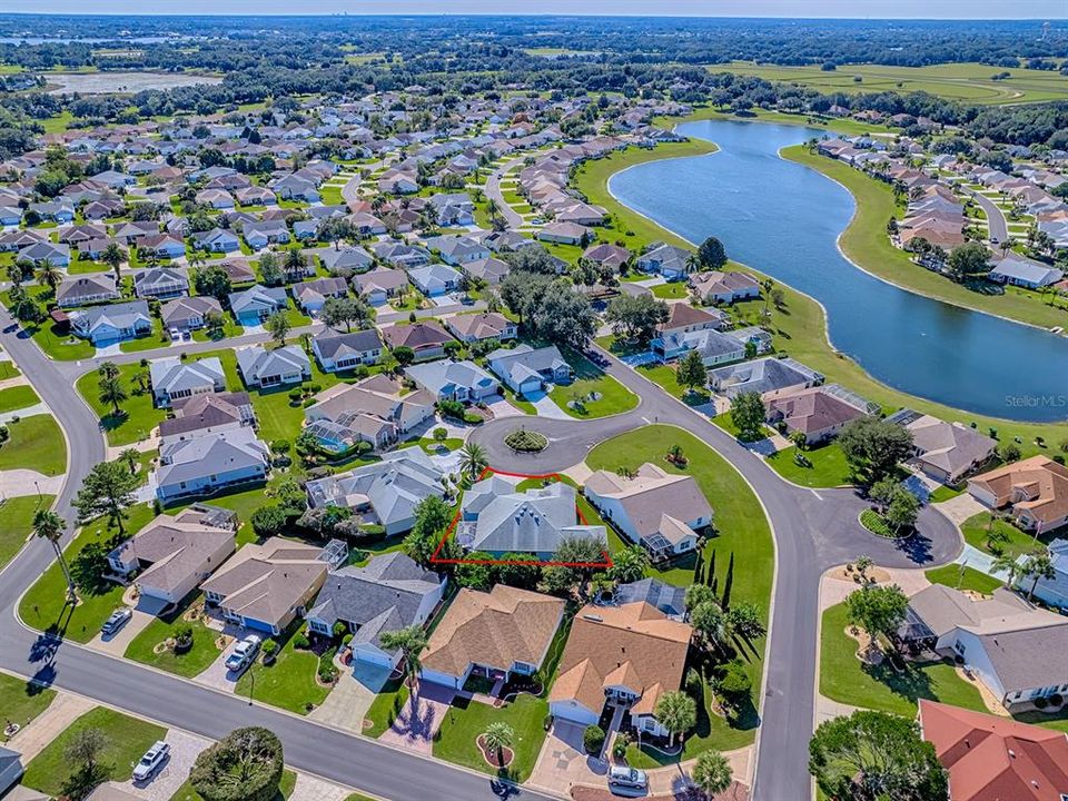 合同活跃: $495,000 (3 贝兹, 2 浴室, 2310 平方英尺)