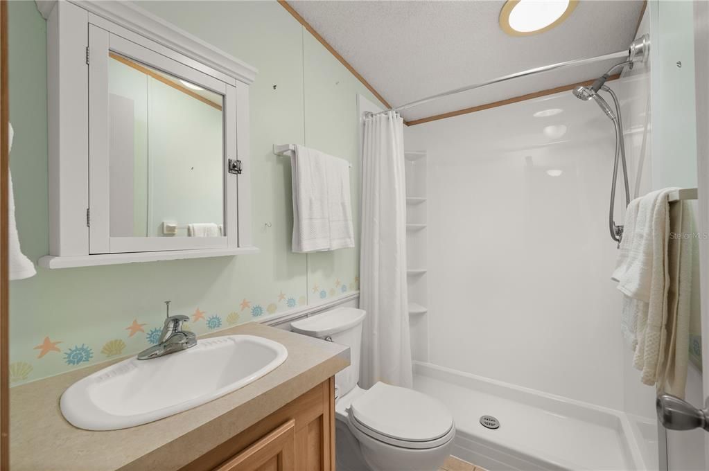 For Sale: $124,990 (2 beds, 2 baths, 840 Square Feet)