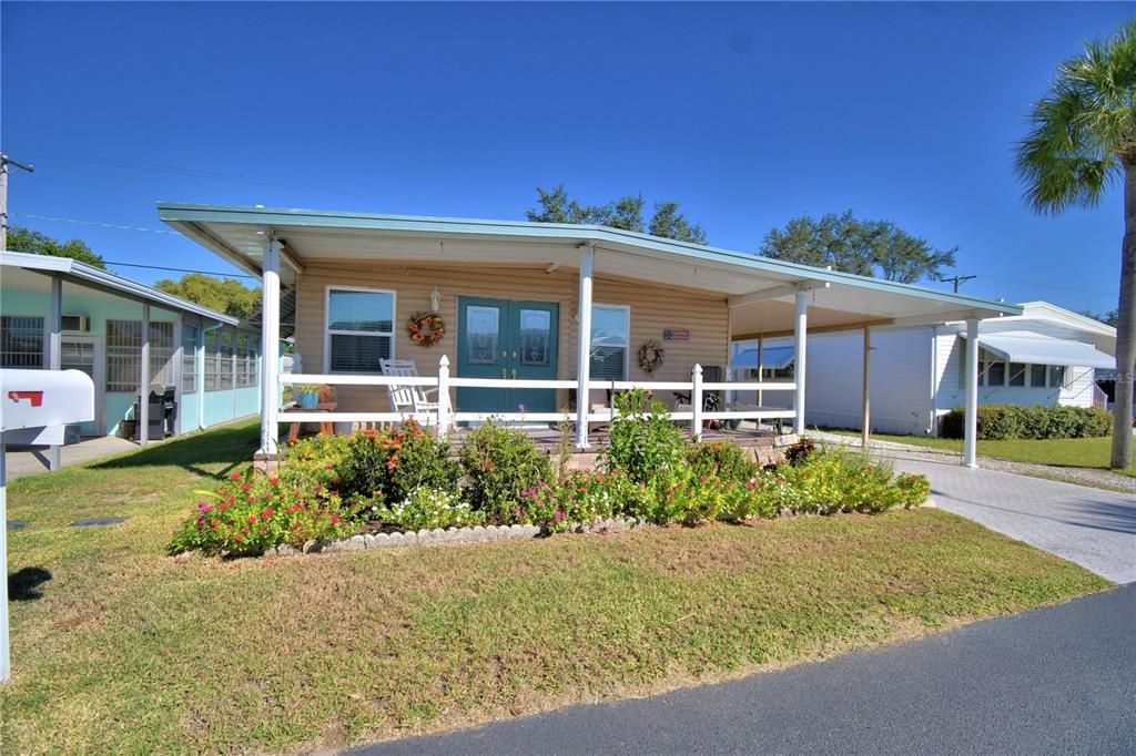 На продажу: $135,000 (2 спален, 2 ванн, 1056 Квадратных фут)