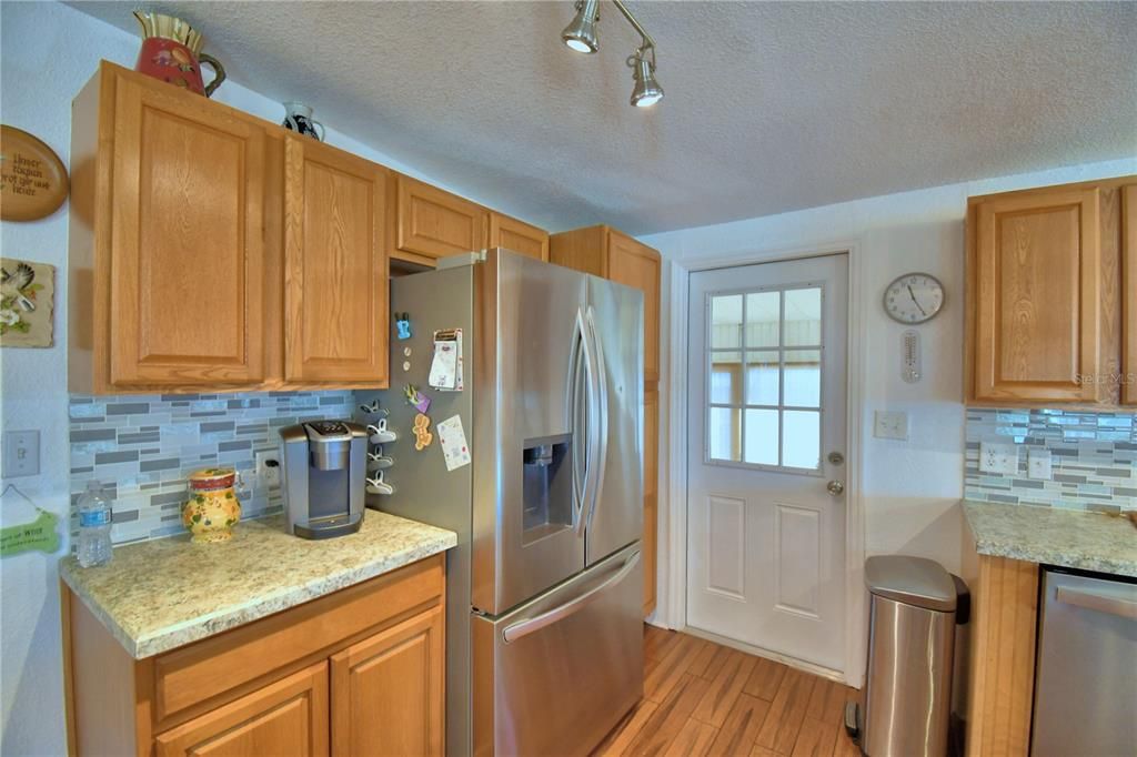 На продажу: $135,000 (2 спален, 2 ванн, 1056 Квадратных фут)