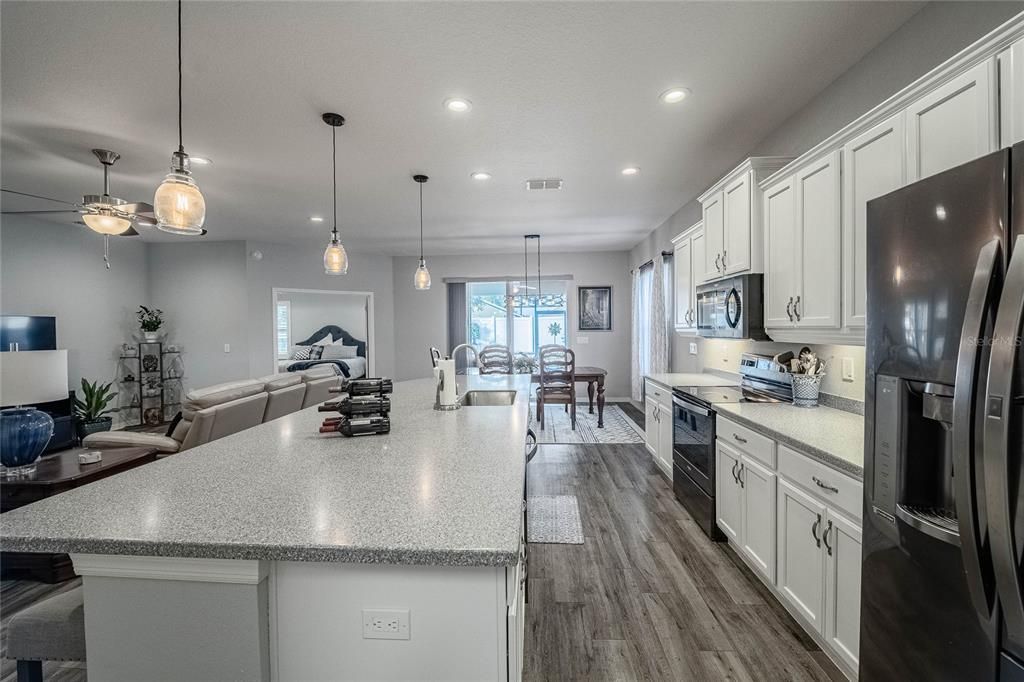 Active With Contract: $389,000 (4 beds, 2 baths, 2021 Square Feet)