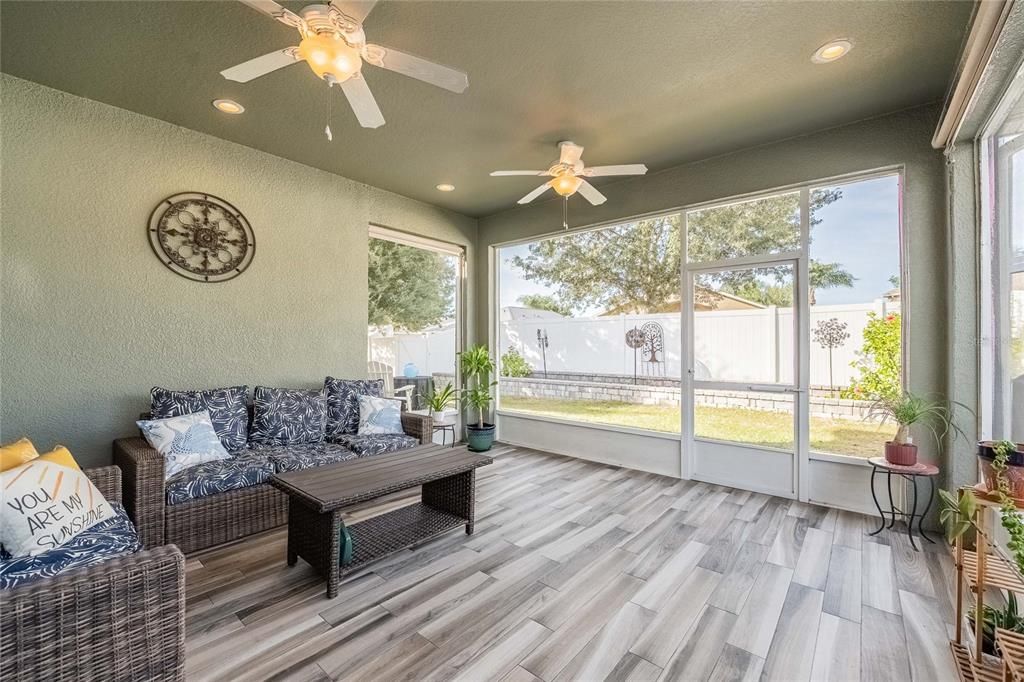 Active With Contract: $389,000 (4 beds, 2 baths, 2021 Square Feet)