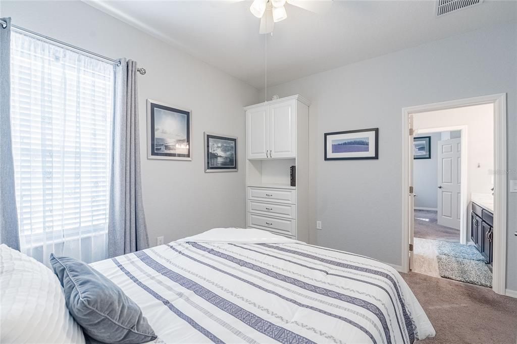 Active With Contract: $389,000 (4 beds, 2 baths, 2021 Square Feet)