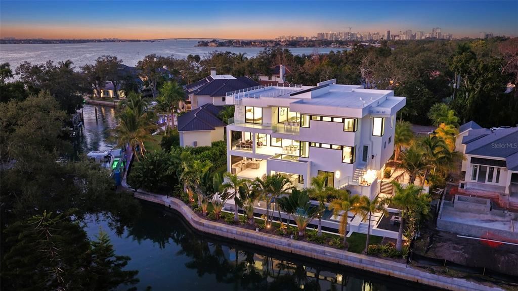 For Sale: $12,900,000 (5 beds, 5 baths, 7110 Square Feet)