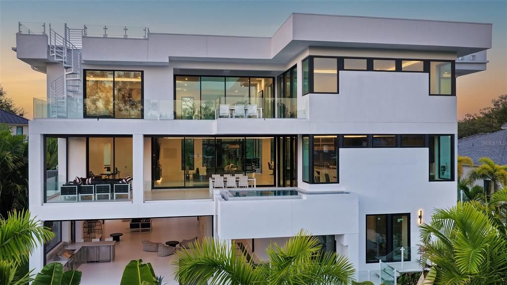 For Sale: $12,900,000 (5 beds, 5 baths, 7110 Square Feet)