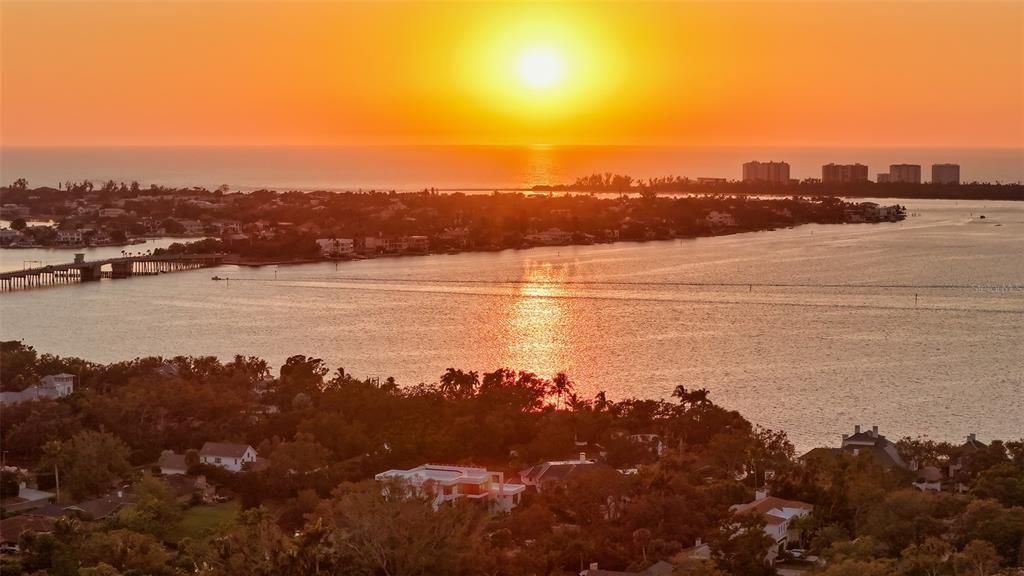 For Sale: $12,900,000 (5 beds, 5 baths, 7110 Square Feet)