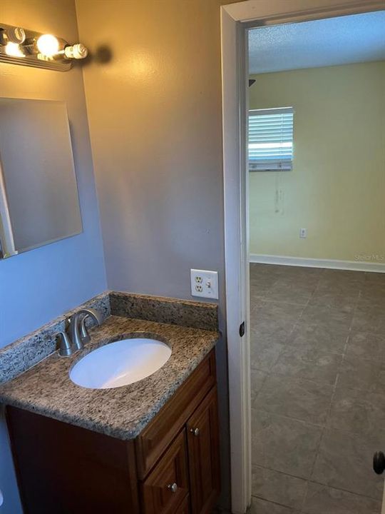 For Sale: $269,000 (3 beds, 2 baths, 1195 Square Feet)