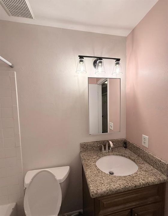 For Sale: $269,000 (3 beds, 2 baths, 1195 Square Feet)