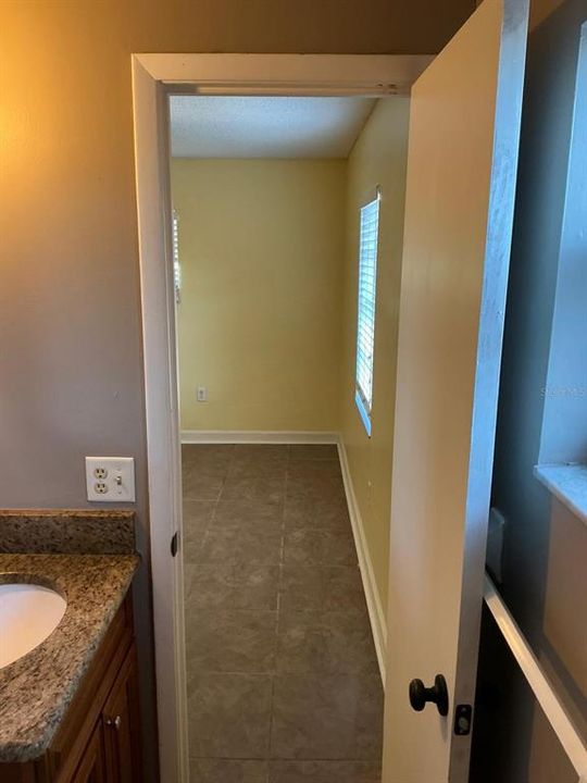 For Sale: $269,000 (3 beds, 2 baths, 1195 Square Feet)