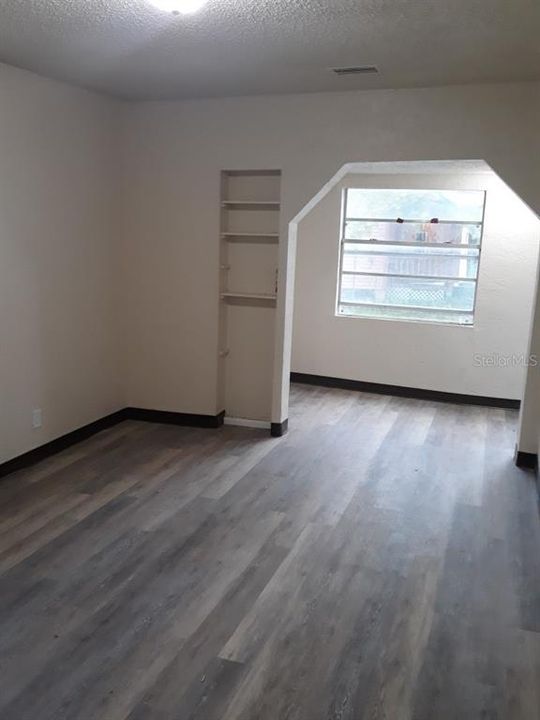 В аренду: $900 (1 спален, 1 ванн, 600 Квадратных фут)