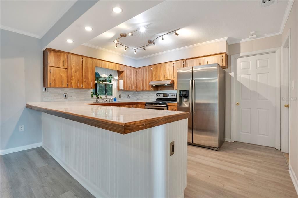 待售: $370,000 (3 贝兹, 2 浴室, 1536 平方英尺)