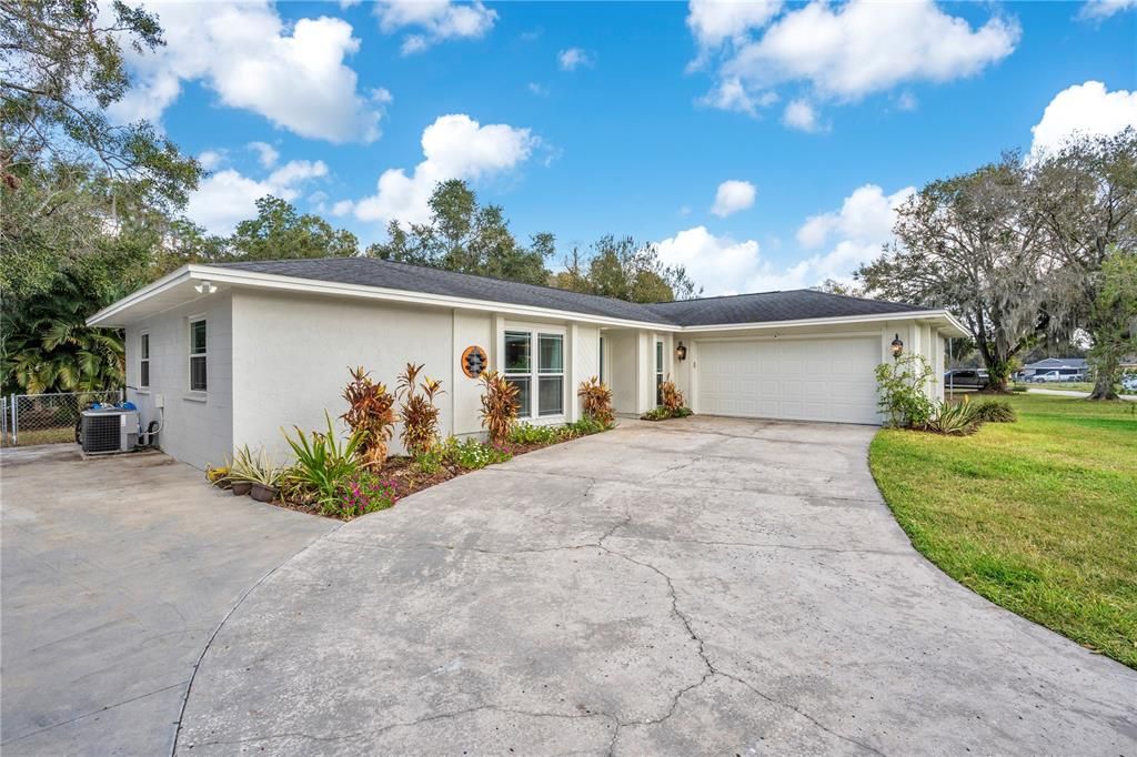 待售: $370,000 (3 贝兹, 2 浴室, 1536 平方英尺)