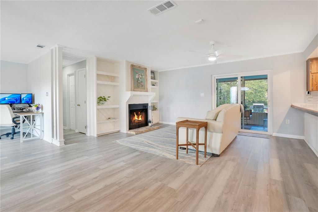 待售: $370,000 (3 贝兹, 2 浴室, 1536 平方英尺)