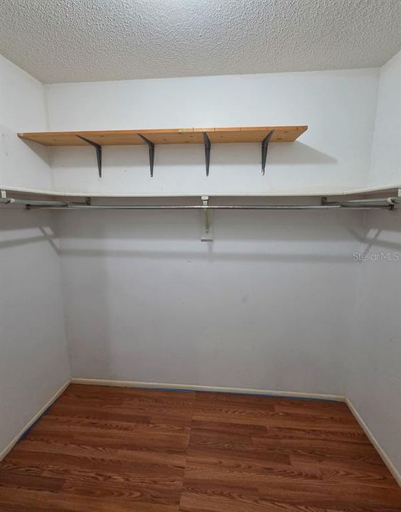 待售: $310,000 (3 贝兹, 2 浴室, 1274 平方英尺)