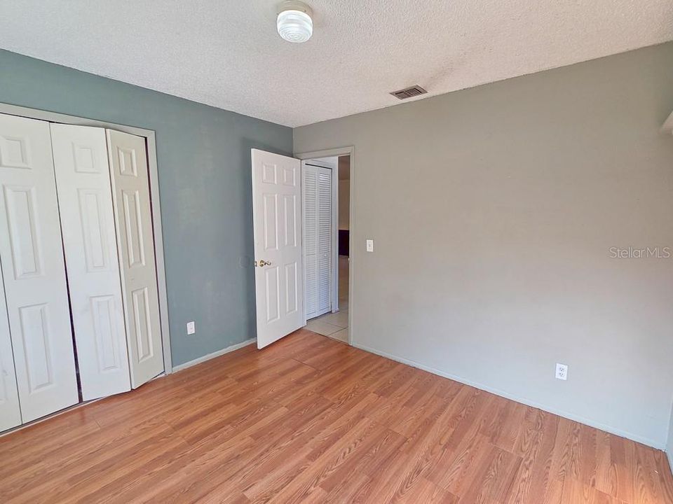 待售: $310,000 (3 贝兹, 2 浴室, 1274 平方英尺)