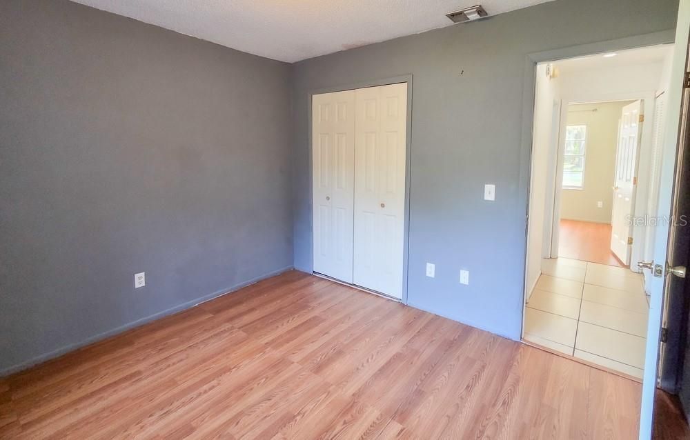 待售: $310,000 (3 贝兹, 2 浴室, 1274 平方英尺)