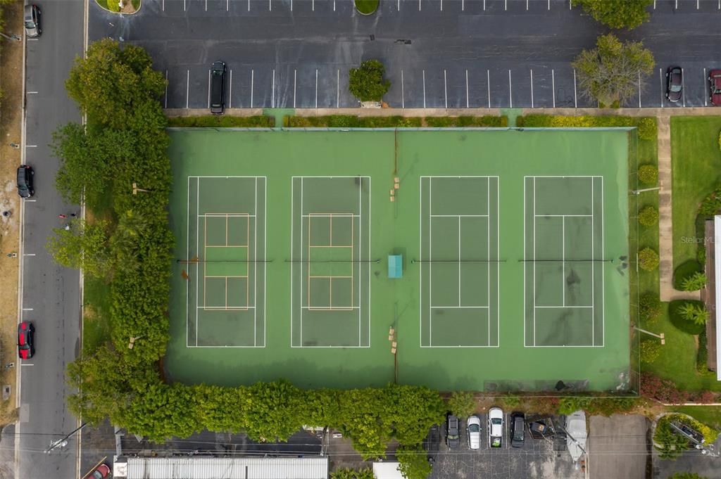 В аренду: $4,500 (3 спален, 2 ванн, 2240 Квадратных фут)