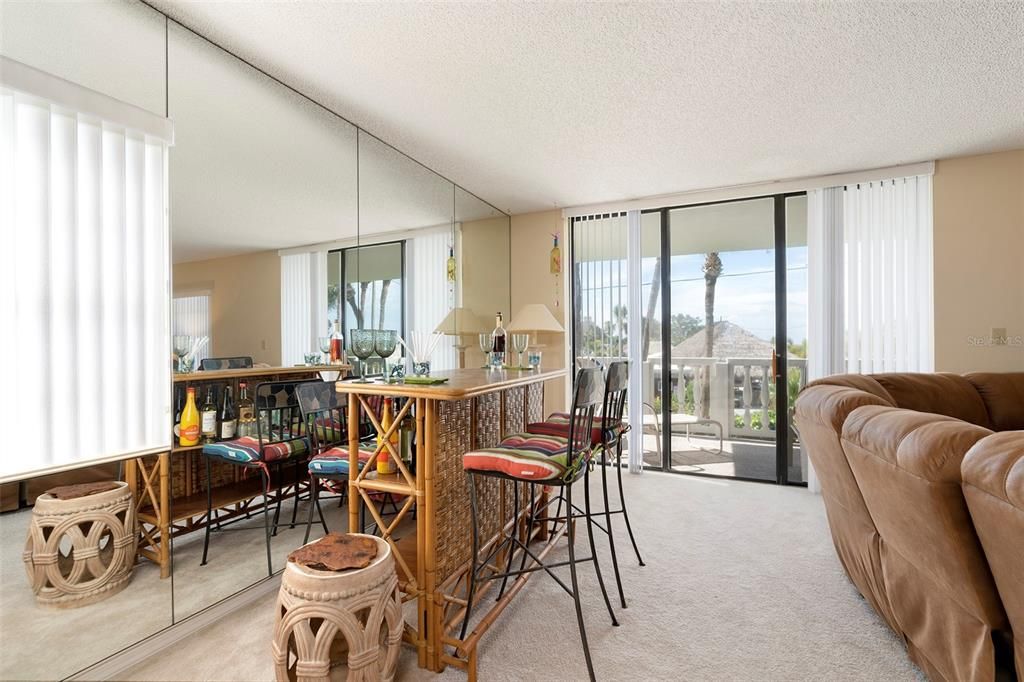 В аренду: $4,500 (3 спален, 2 ванн, 2240 Квадратных фут)