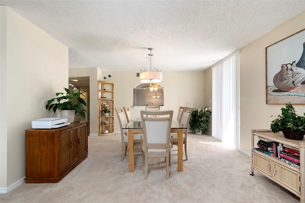 В аренду: $4,500 (3 спален, 2 ванн, 2240 Квадратных фут)